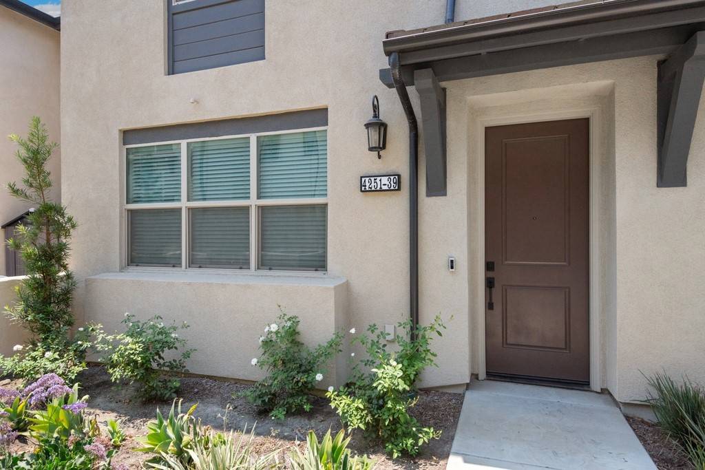 Ontario, CA 91761,4251 E Malagon Privado #39
