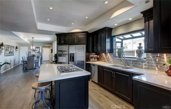 Huntington Beach, CA 92648,123 10th ST