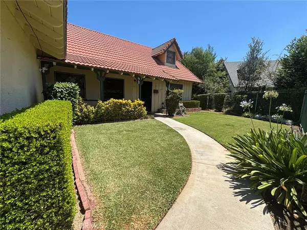 Riverside, CA 92504,3677 Gloreen CT