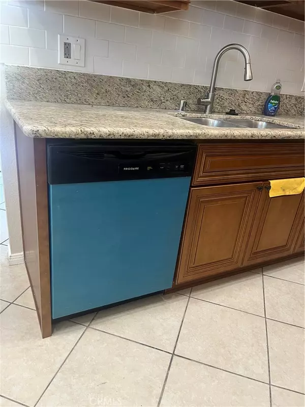 Colton, CA 92324,1800 E Old Ranch RD #138