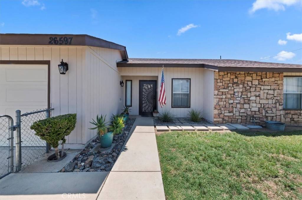 26597 Columbia St., Hemet, CA 92544