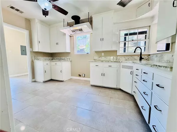 Whittier, CA 90601,13707 Philadelphia ST