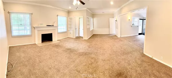 Whittier, CA 90601,13707 Philadelphia ST