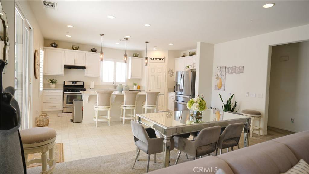361 Pomegranate ST, San Jacinto, CA 92582