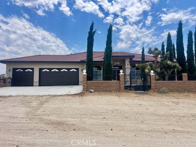 929 Rancho RD, Pinon Hills, CA 92372