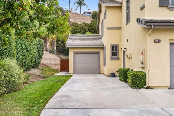 Corona, CA 92882,3090 Mangular AVE