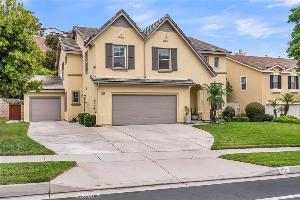 Corona, CA 92882,3090 Mangular AVE