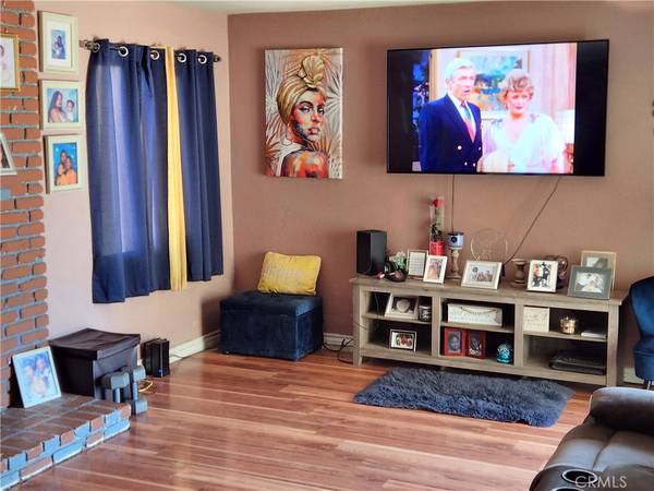 San Bernardino, CA 92404,5680 Bonnie ST