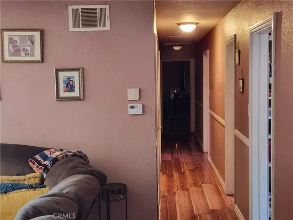 San Bernardino, CA 92404,5680 Bonnie ST