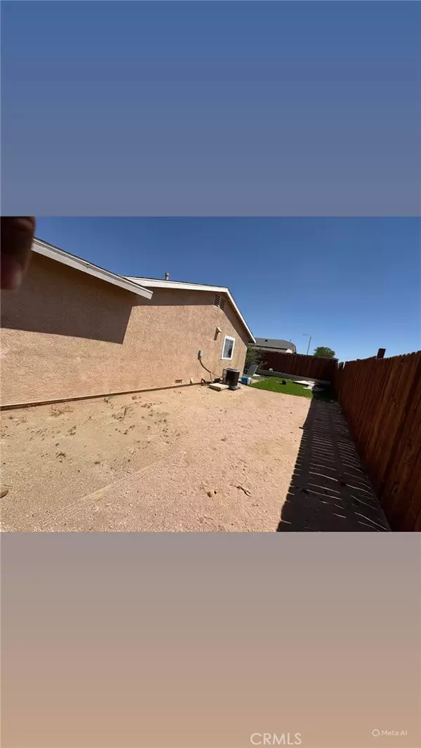Adelanto, CA 92301,10401 Buckboard CIR