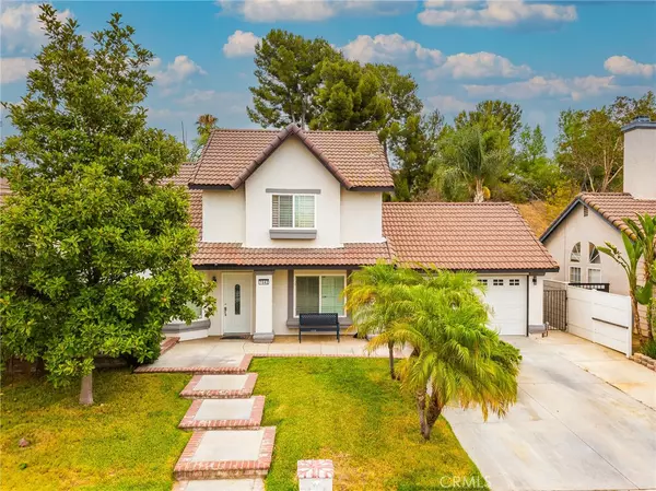 7642 Whitney DR, Jurupa Valley, CA 92509