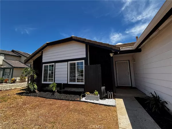 Moreno Valley, CA 92553,14108 Travers DR