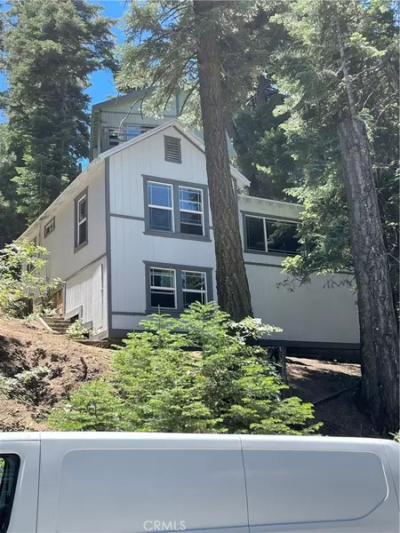 31557 Wagon Wheel DR, Running Springs, CA 92382