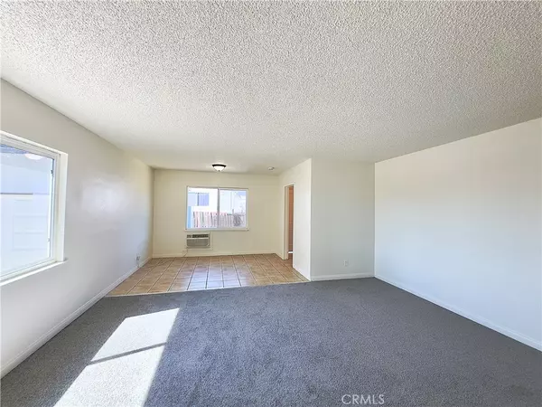Fontana, CA 92335,9459 Kaiser AVE