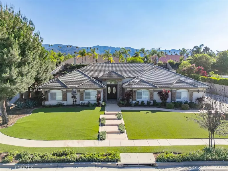 974 Alexandra DR, Corona, CA 92881