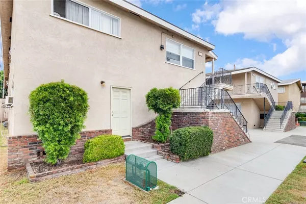 15732 Santa Ana AVE #2, Bellflower, CA 90706
