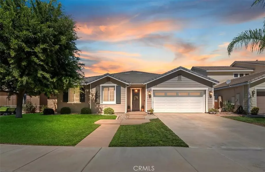27031 N Bay LN, Menifee, CA 92585