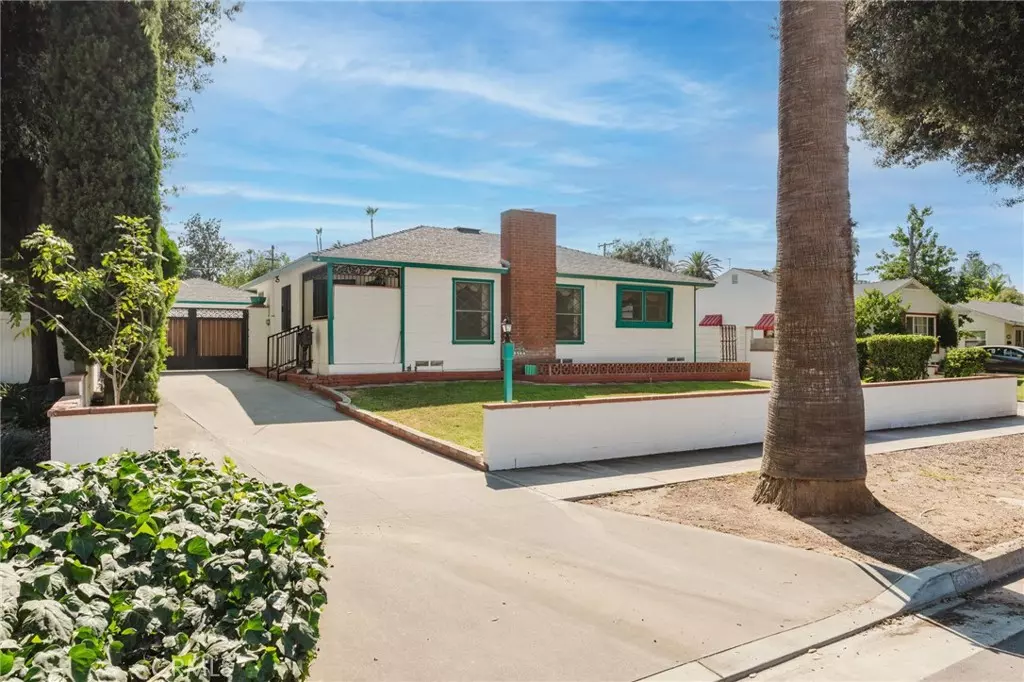 Riverside, CA 92504,3548 Roslyn ST