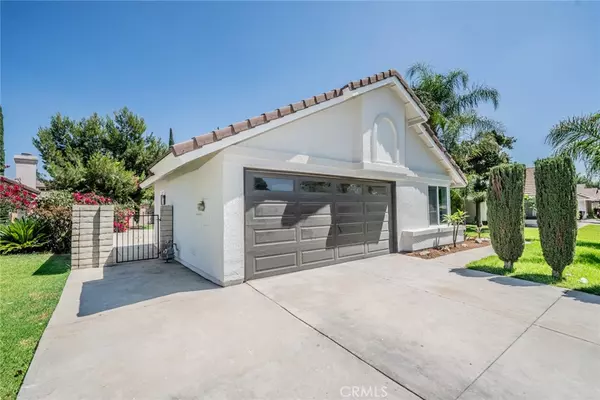 Fontana, CA 92336,17068 Holguin CT