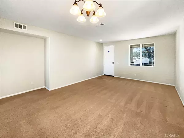 Victorville, CA 92394,16738 Desert Willow ST