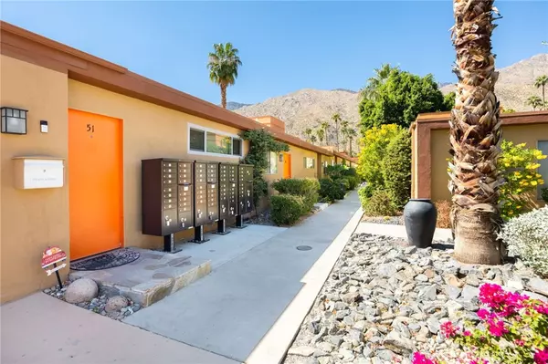 Palm Springs, CA 92264,495 E Twin Palms DR