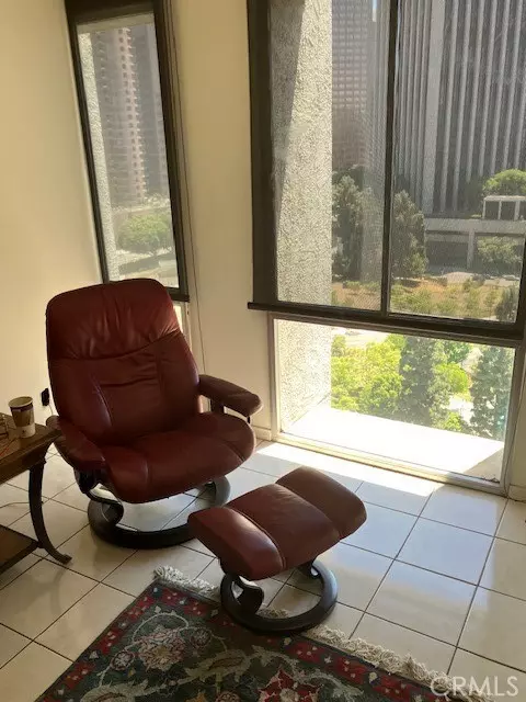 Los Angeles, CA 90012,800 W 1st ST #1207