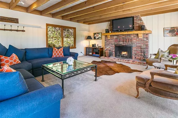 Lake Arrowhead, CA 92352,28782 Palisades DR