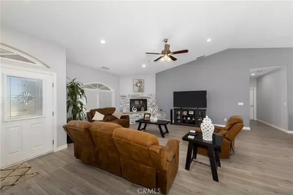 Apple Valley, CA 92307,14625 Olema RD