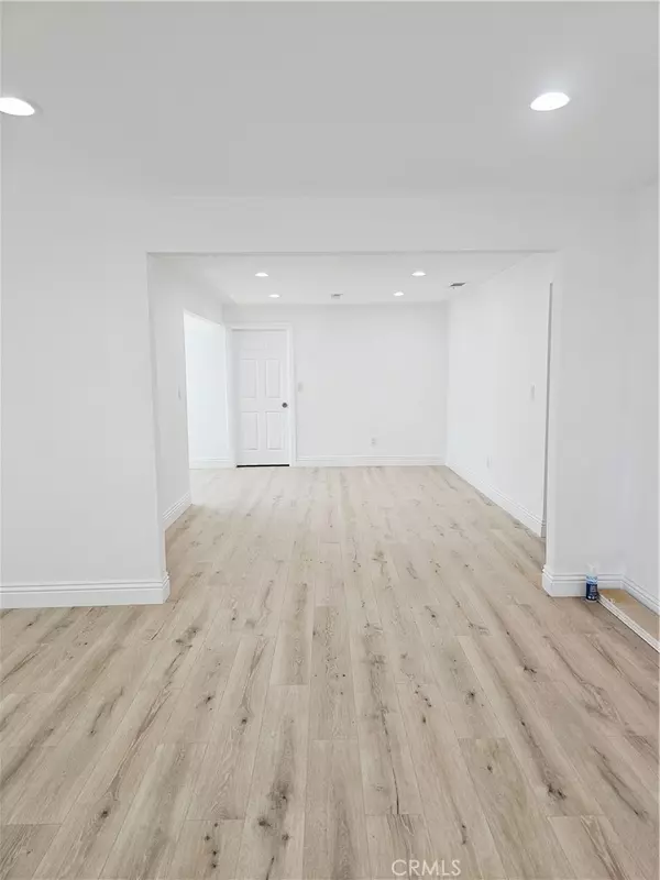 Whittier, CA 90602,13503 Valna DR