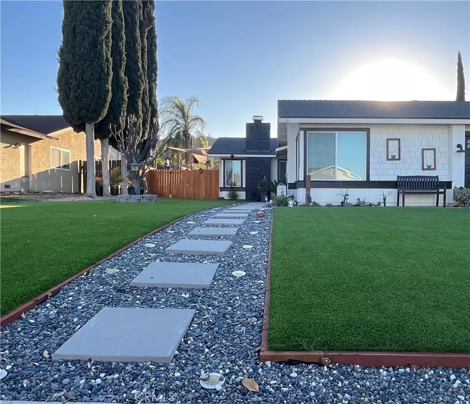 Riverside, CA 92503,3096 Edwards PL