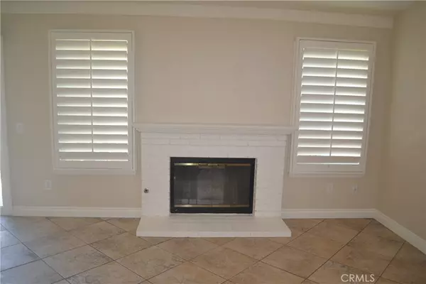 Riverside, CA 92508,8615 Barton ST