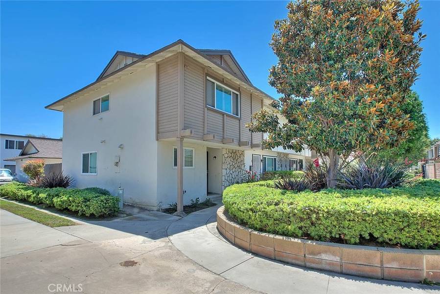 17401 Hood CT, Fountain Valley, CA 92708
