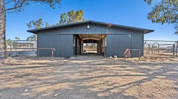 Banning, CA 92220,943 Wesley ST