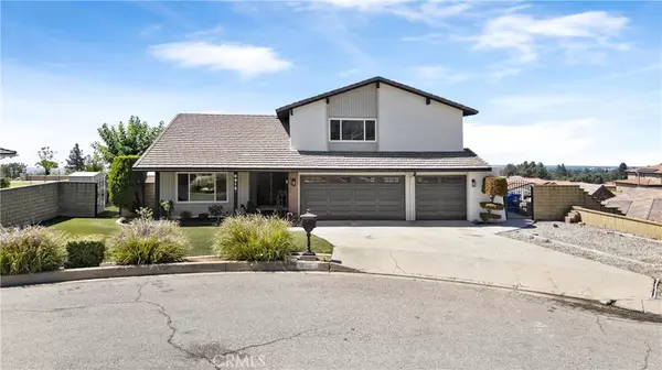 Rancho Cucamonga, CA 91737,8915 Appaloosa CT
