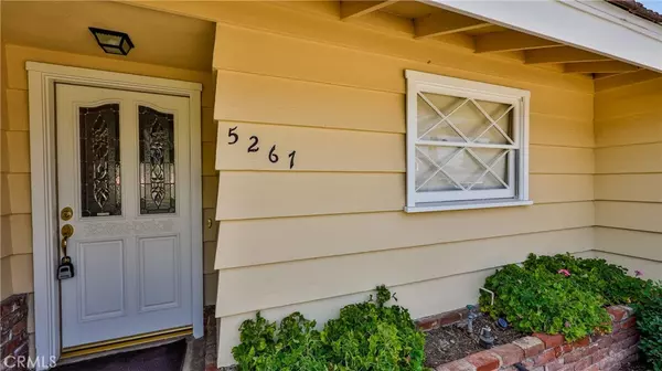 Riverside, CA 92506,5267 Coventry DR