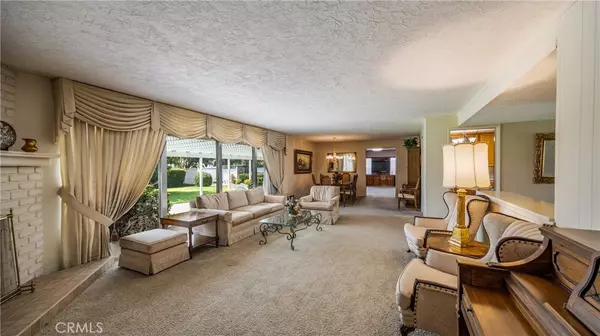 Riverside, CA 92506,5267 Coventry DR