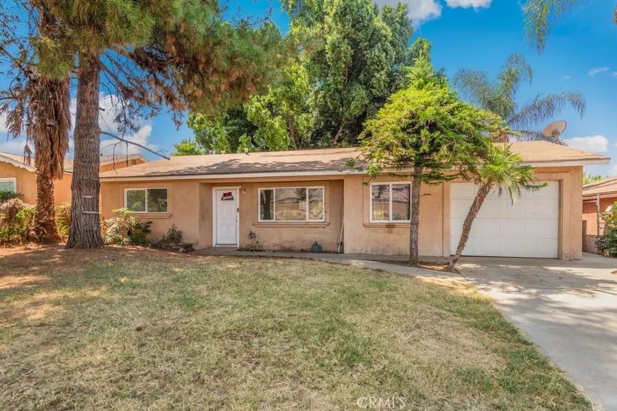 27141 Millar ST, Highland, CA 92346