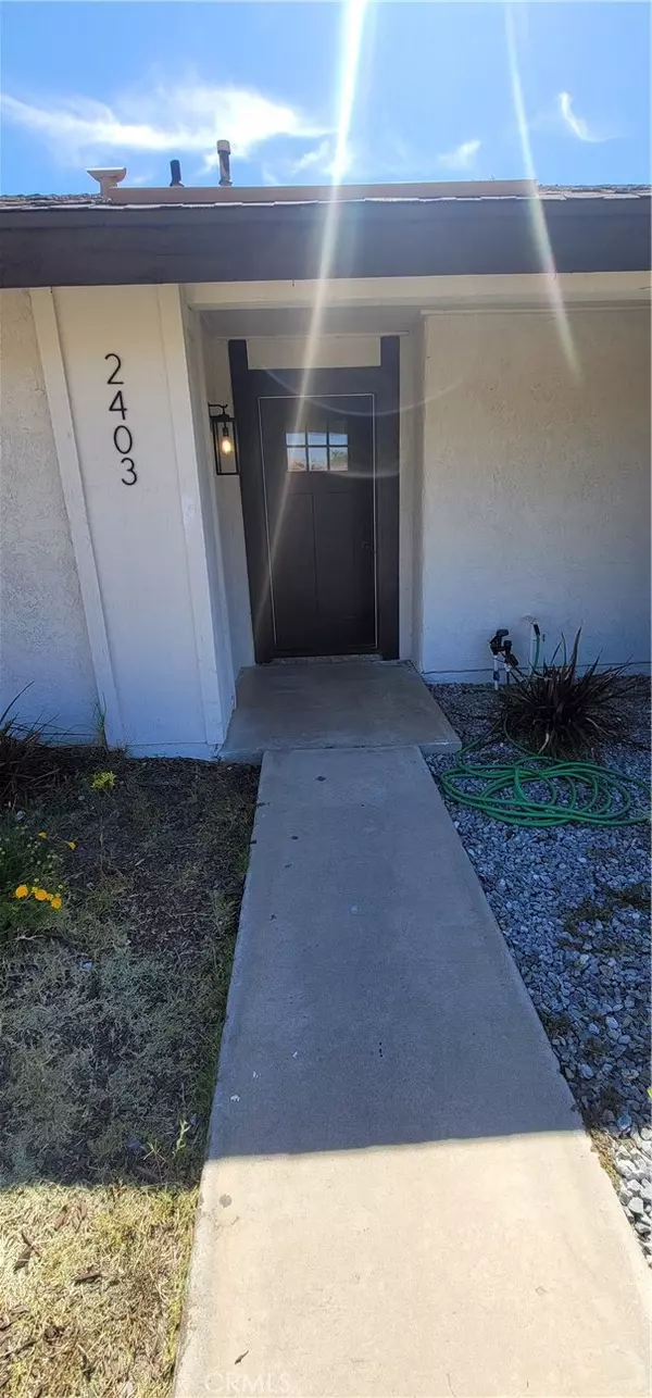 Rialto, CA 92377,2403 N Teakwood AVE