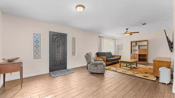 Spring Valley, CA 91977,9372 Lamar ST