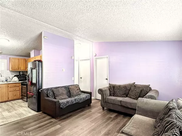 Highland, CA 92346,2727 Pacific ST #77