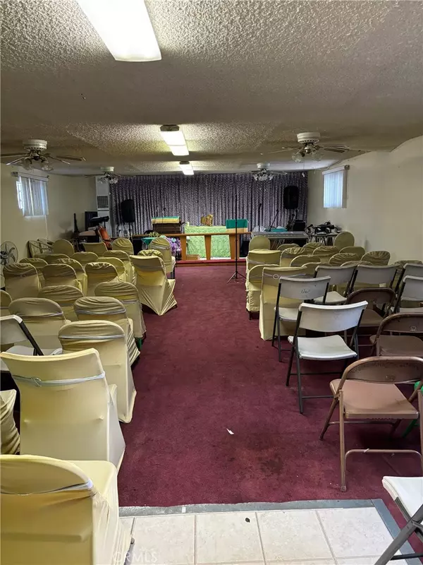 Inglewood, CA 90302,3612 W 64th St