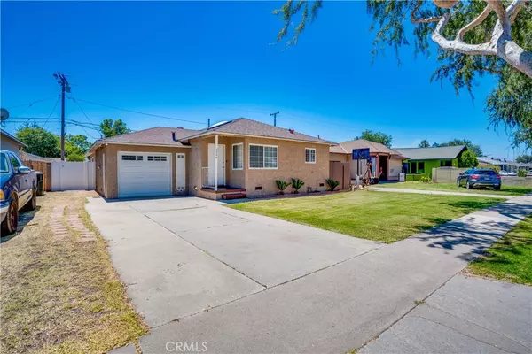 2304 W Flower AVE, Fullerton, CA 92833