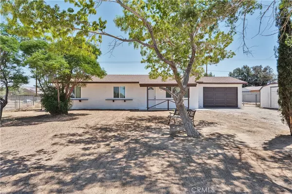 10711 Navajo RD, Apple Valley, CA 92308