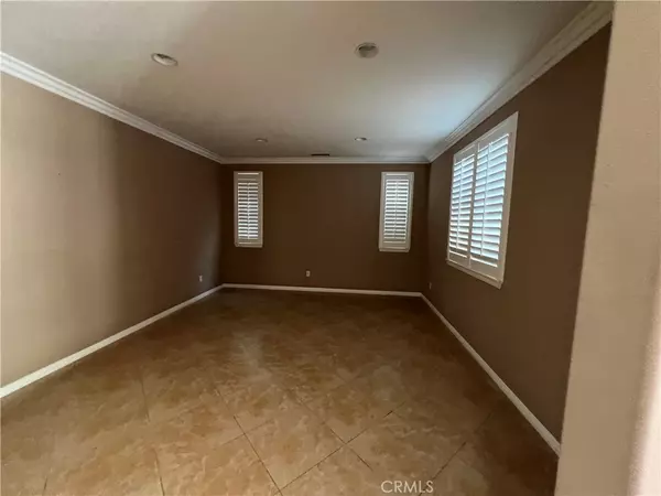 Eastvale, CA 92880,8003 Bluff View LN