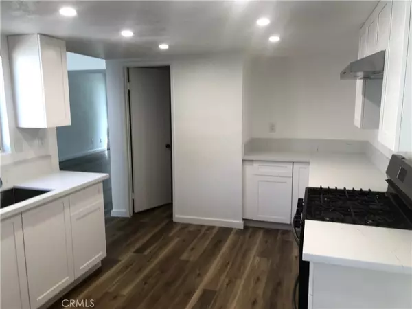 Rialto, CA 92376,178 W Walnut AVE #D