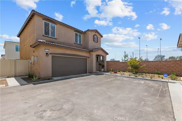 Redlands, CA 92374,2095 Bergamot