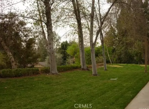Riverside, CA 92507,600 Central AVE #414
