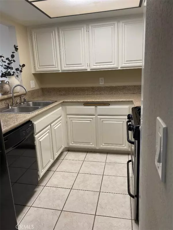 Riverside, CA 92507,600 Central AVE #414