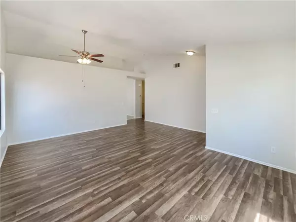 Victorville, CA 92392,13058 Princeton DR