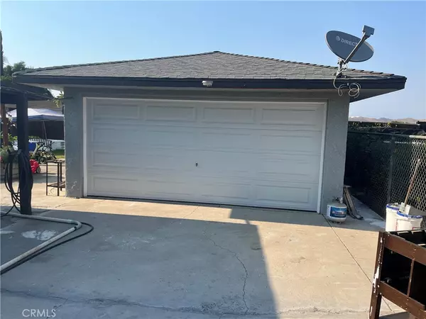 Jurupa Valley, CA 91752,10457 50th ST